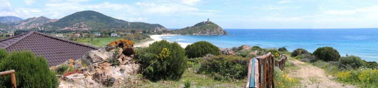 Case Sul Mare Residenze Di Bes Chia Exteriör bild